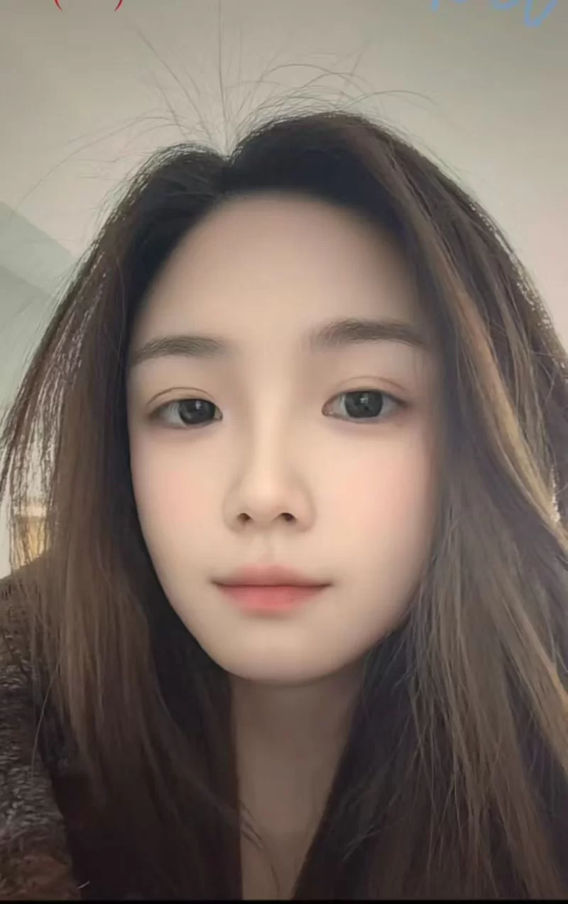 重发性感美女
