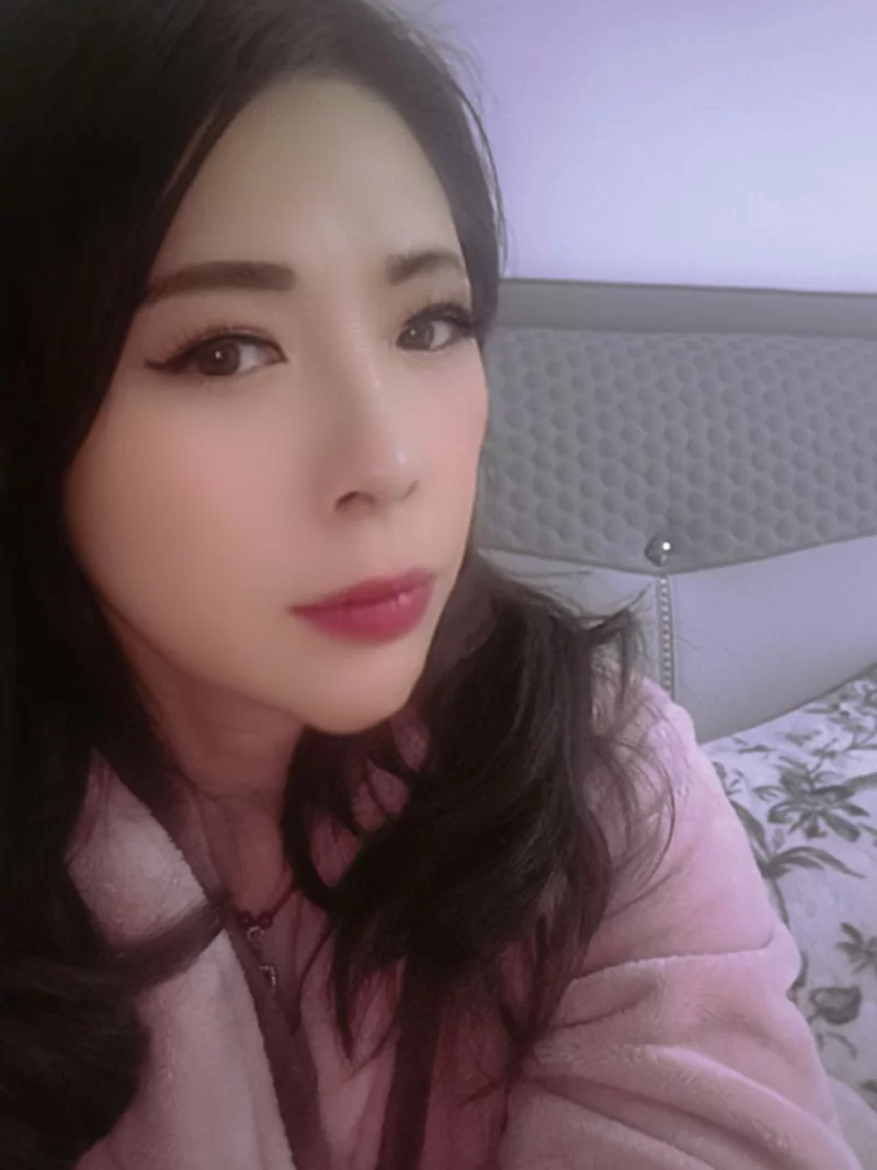 兰兰老师，主打服务