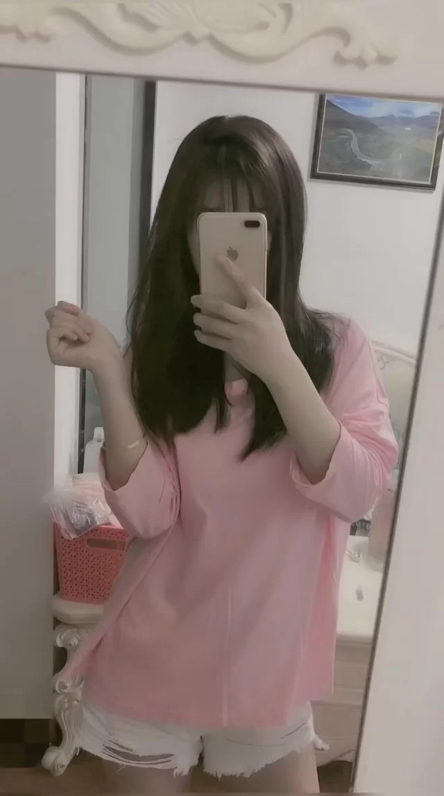 颜值很高的姐姐，一插就喊爸爸