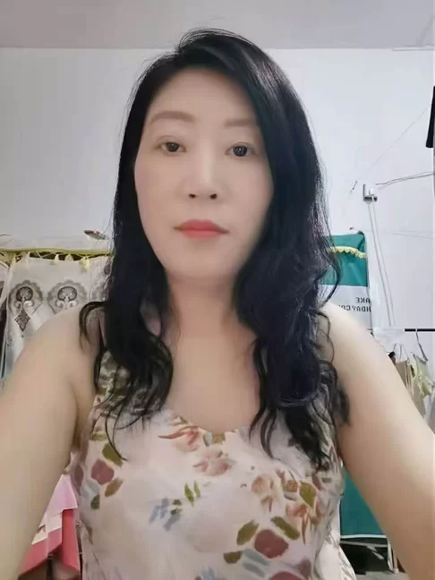 石家庄御姐，成熟少妇，来石家庄打工的，工作不景气，兼职的，喜欢的可以试试
