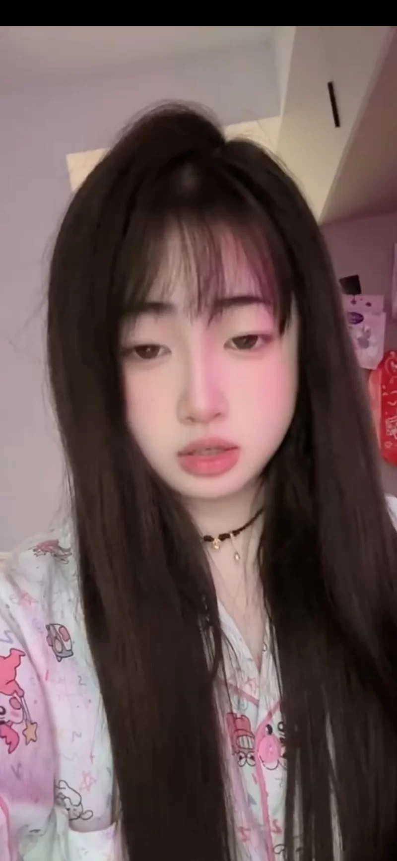 上城区性感白嫩甜妹