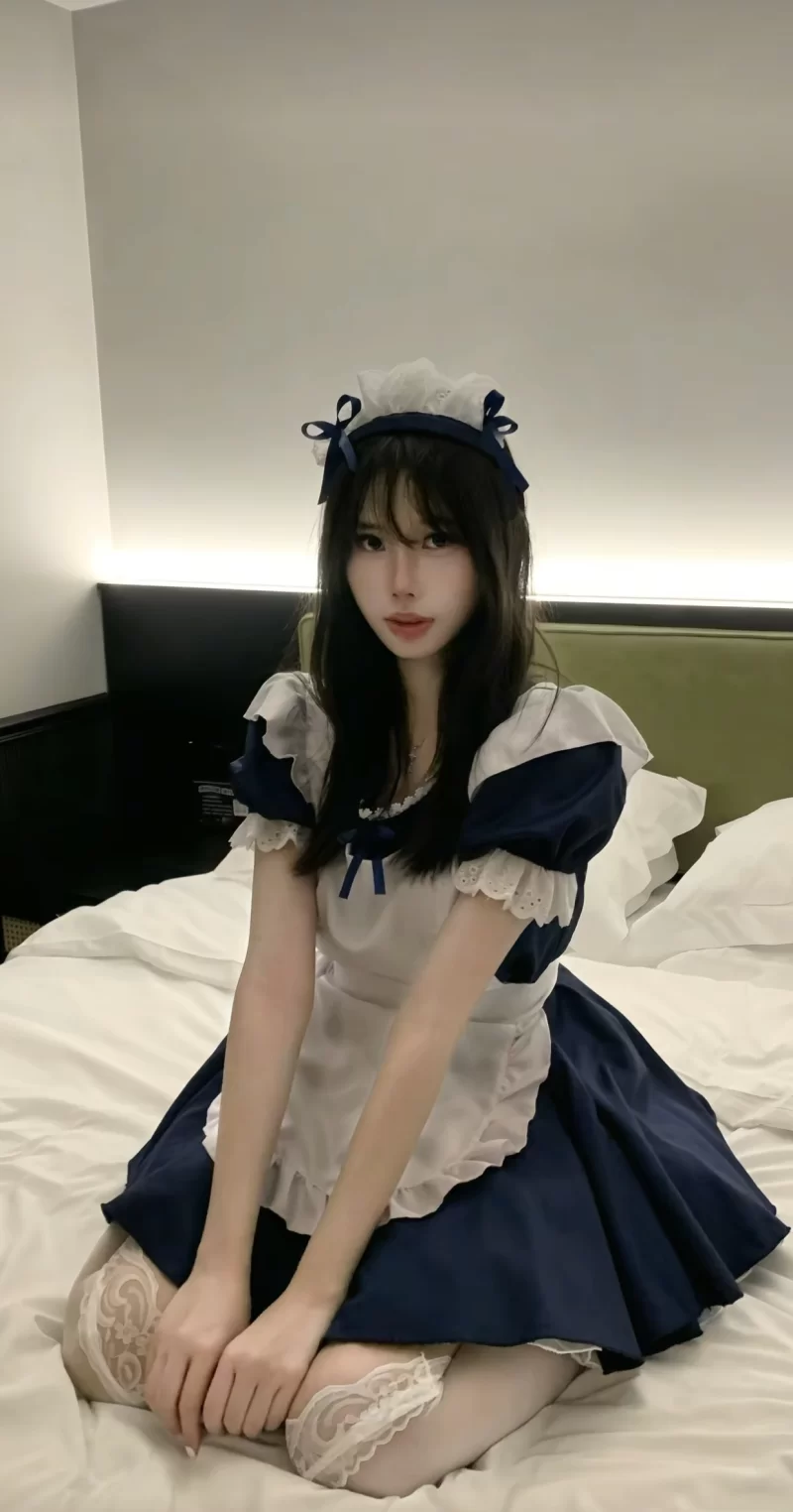 滨江区白丝制服小妹
