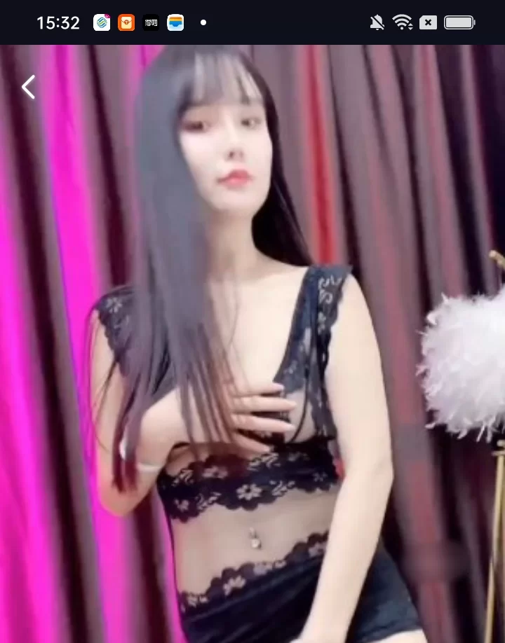 风骚大咪咪少妇珊珊