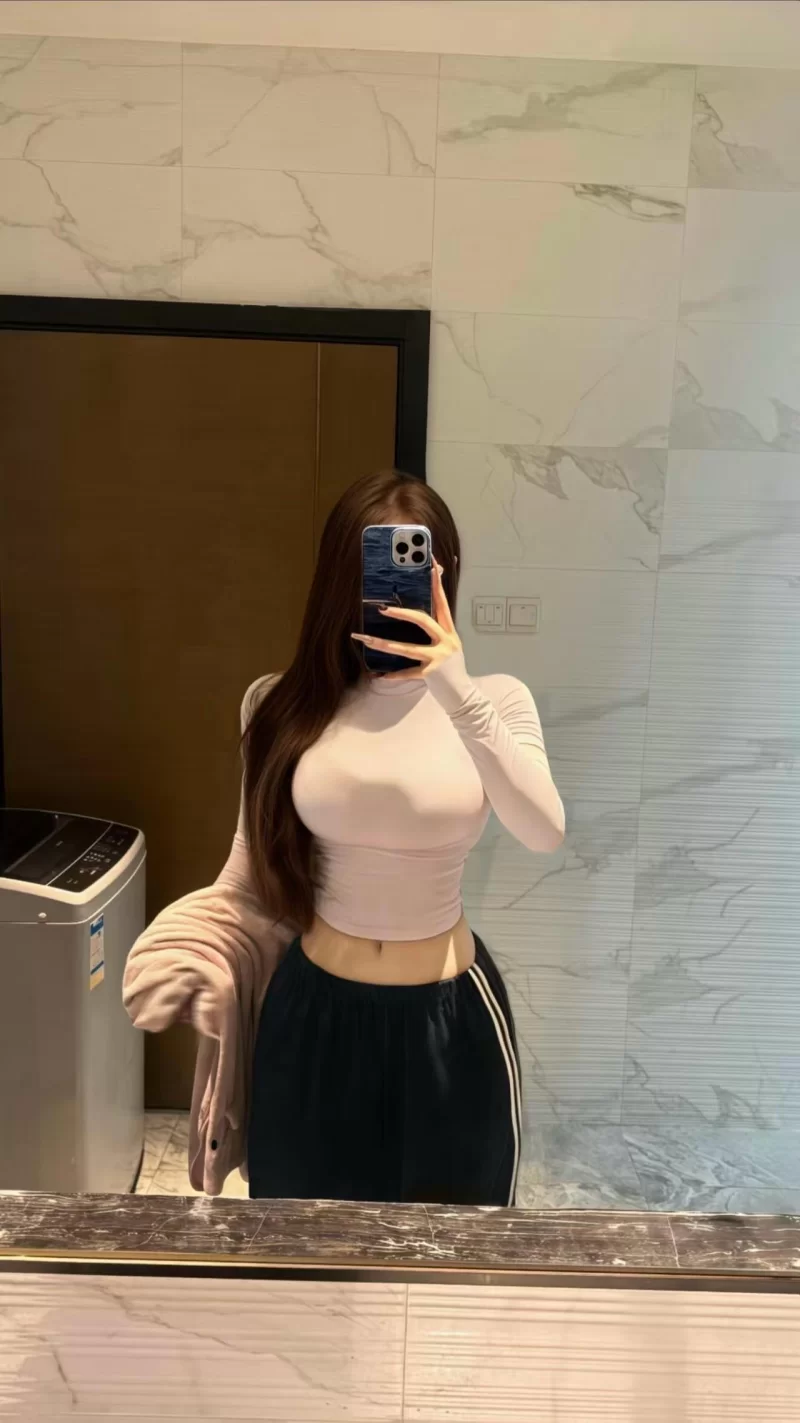 03眼镜妹