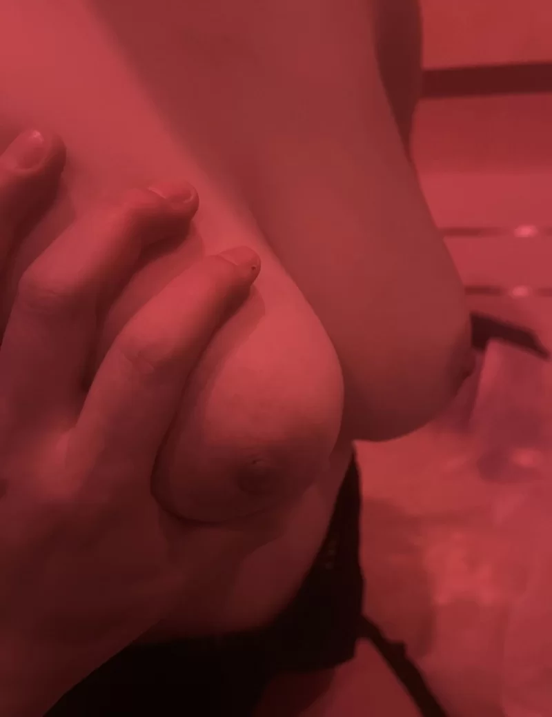 丰满姐姐春节不打烊