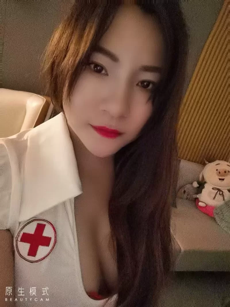 晋安风骚大奶媚娘