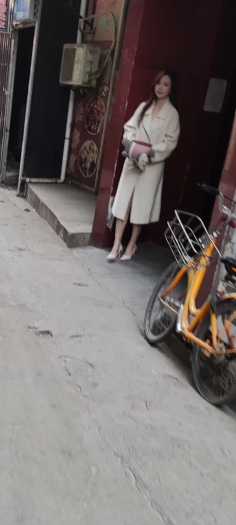 路边多转转