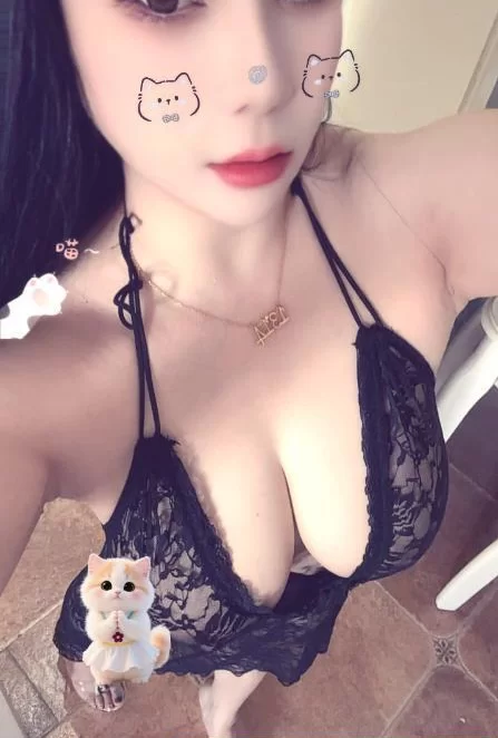 奶霸奶霸奶霸，真的好大