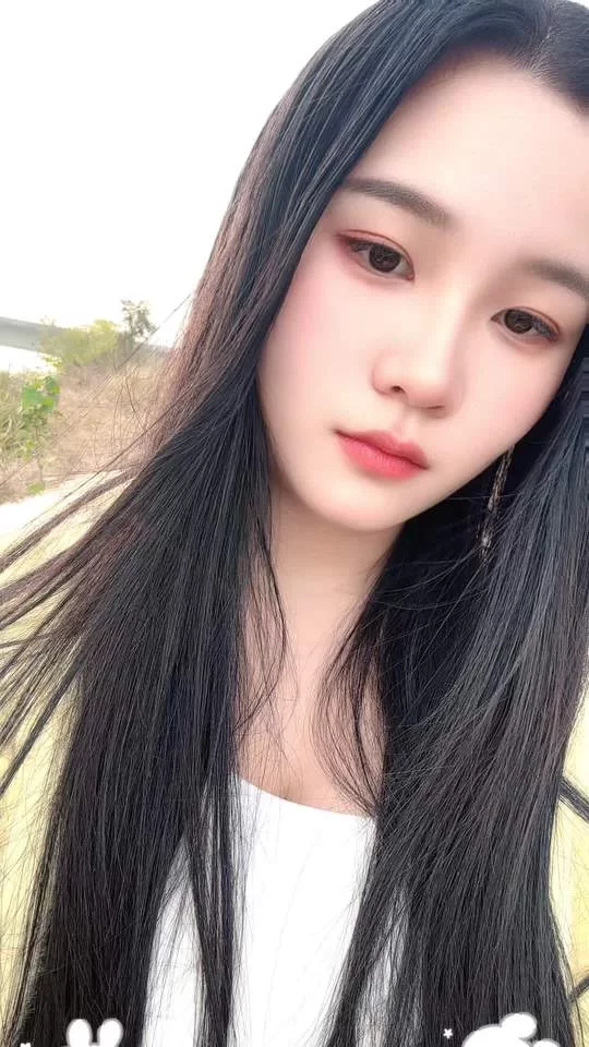 昌吉市00后初下水嫩妹