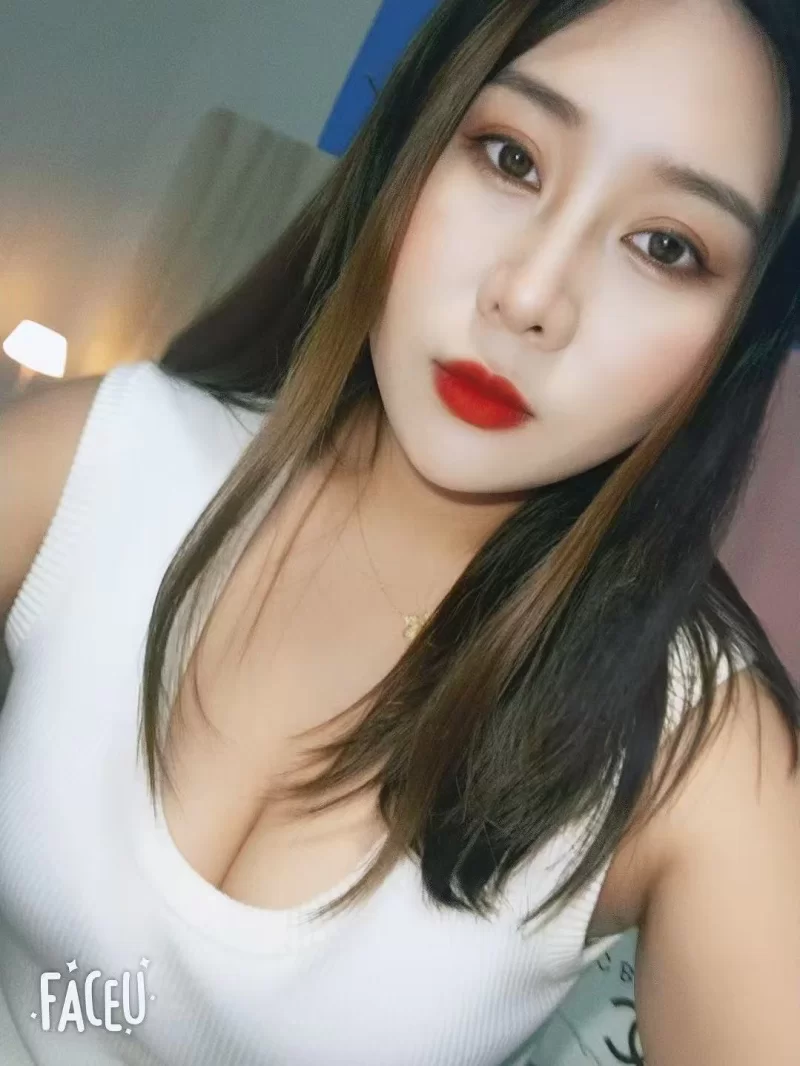 大奶少妇欣欣