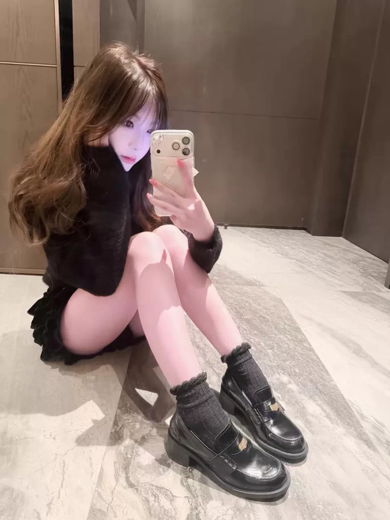 高颜值甜美小御姐