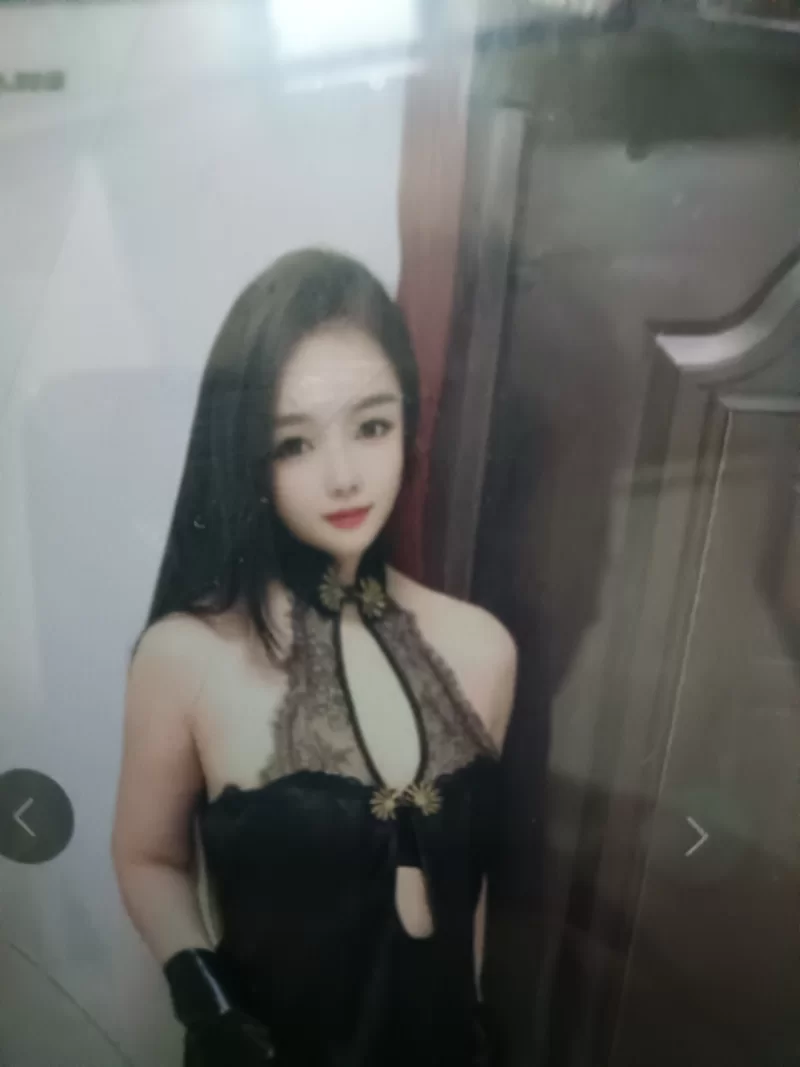 小萝莉真刺激二弟有福了
