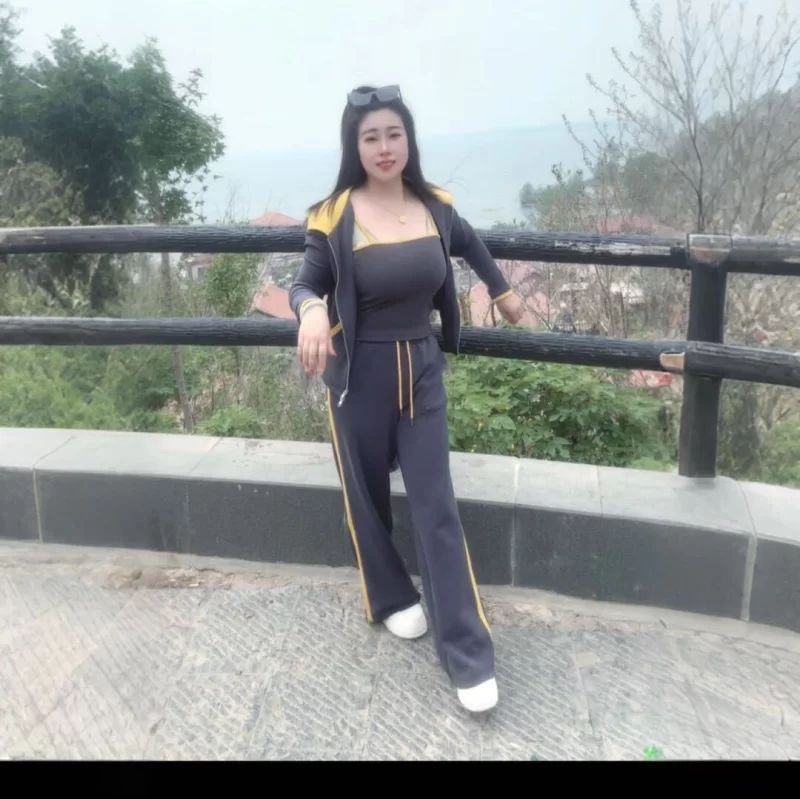 兖州区大胸女