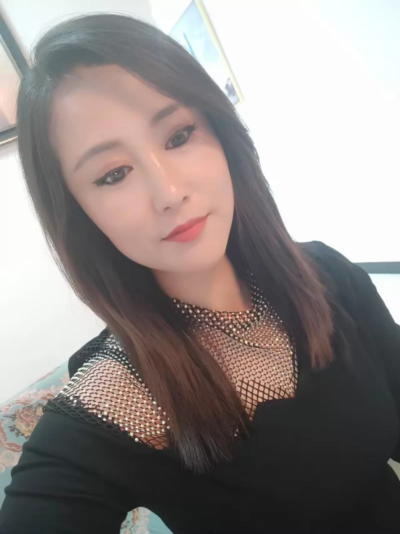 肉臀风骚熟女