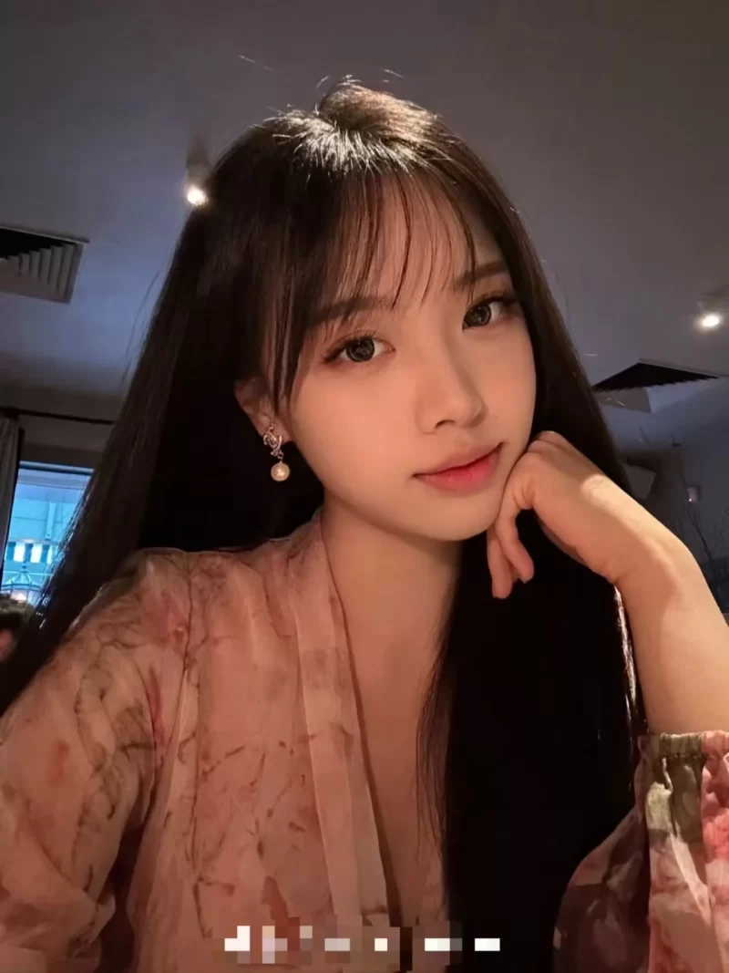 性感小寡妇
