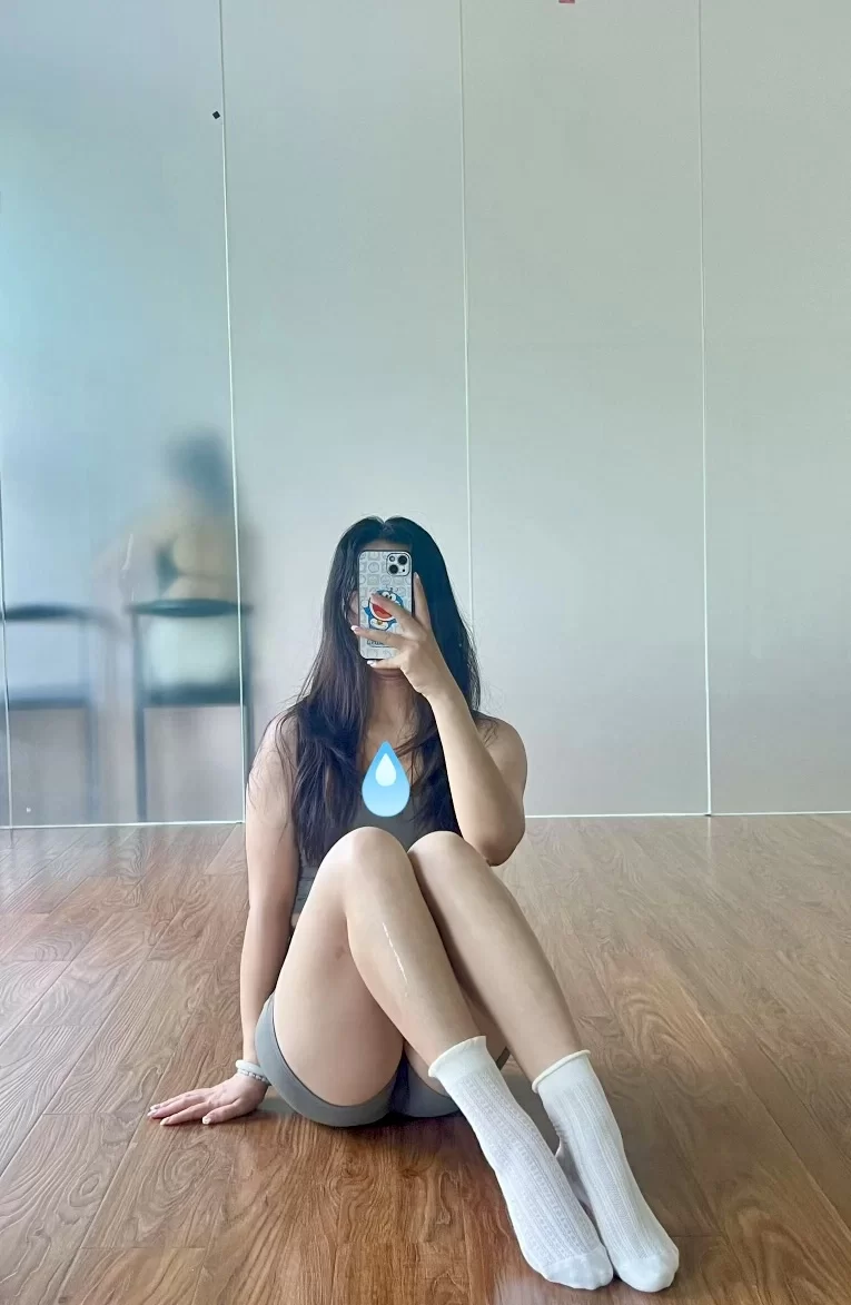 172长腿学妹