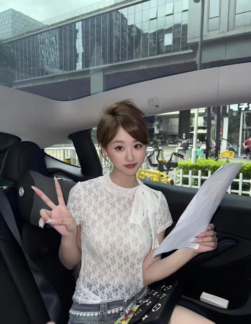 兼职小姐姐