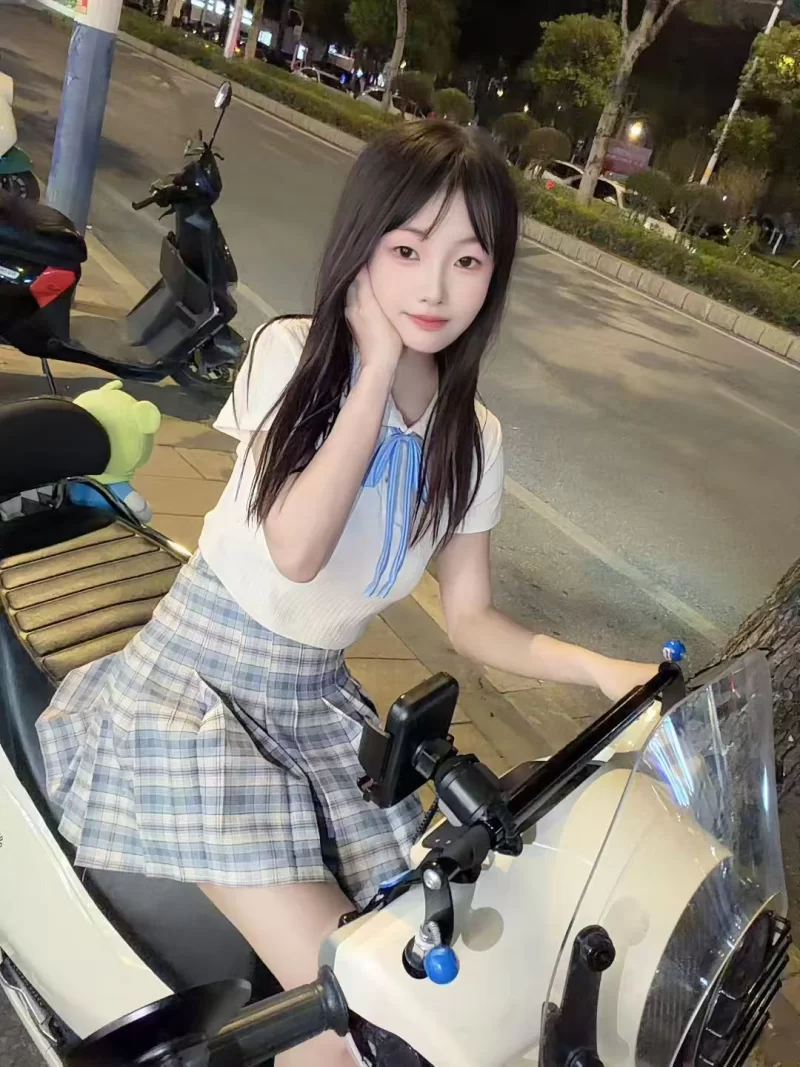 佛山禅城白嫩学妹小叶