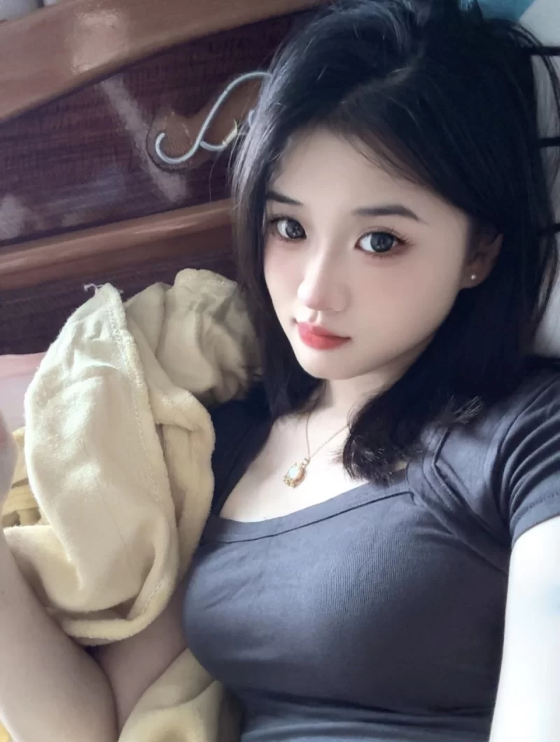 青浦清纯兼职妹子