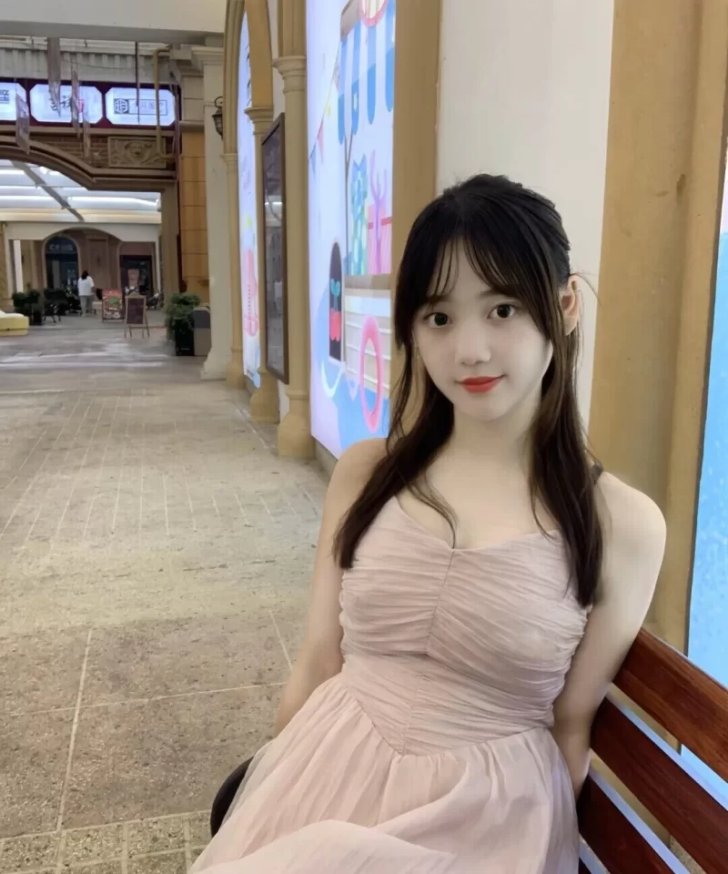 粉嫩大奶jk妹妹可电竞陪玩陪睡